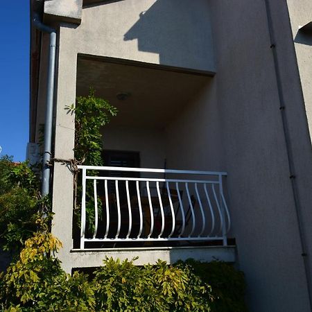 Apartament Maja Kornić Zewnętrze zdjęcie