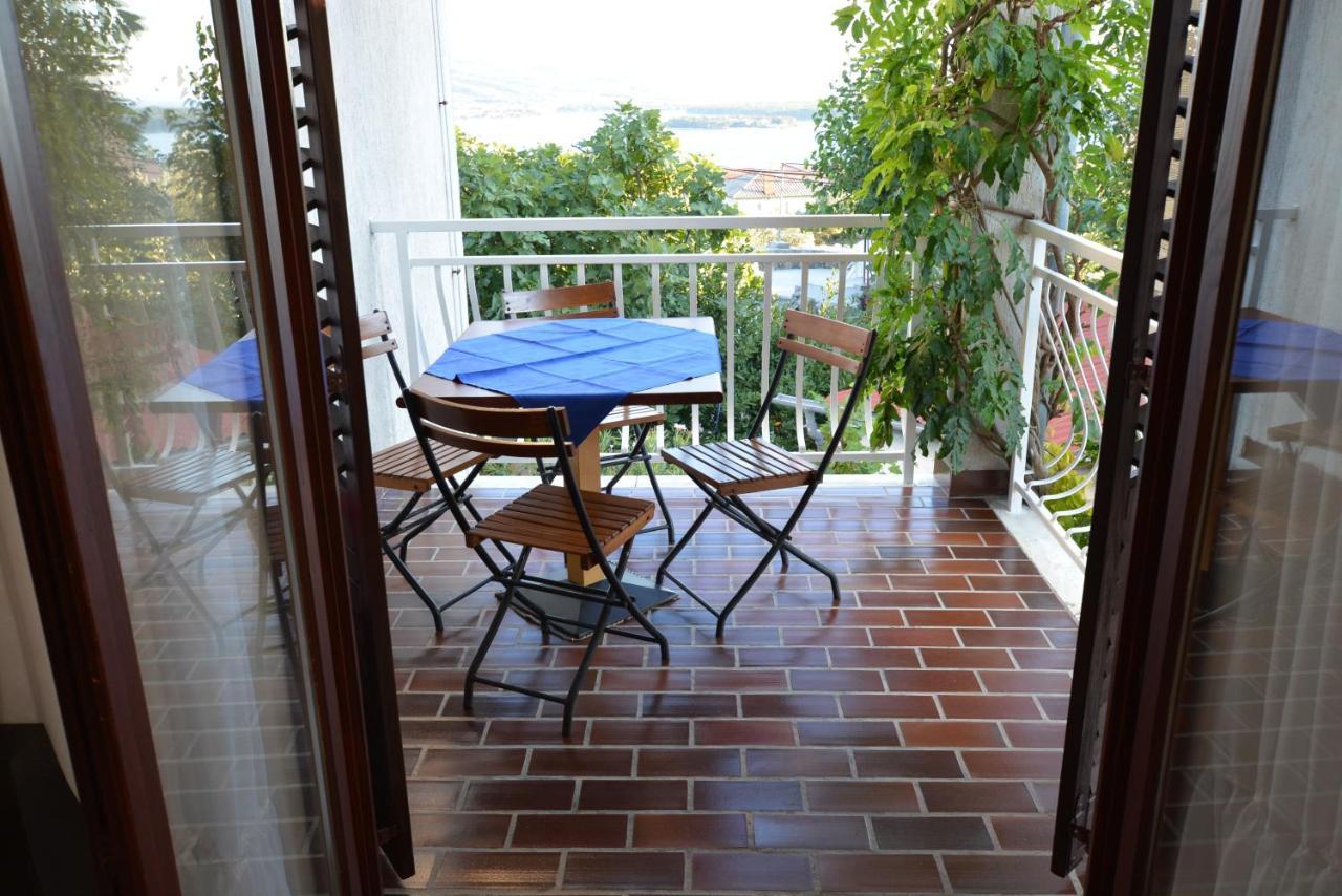 Apartament Maja Kornić Zewnętrze zdjęcie